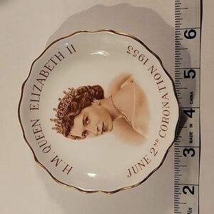Rare 1953 Queen Elizabeth Coronation Trinket Dish